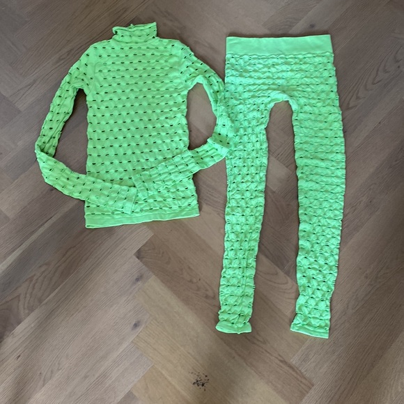 MAISIE WILEN PERFORATED STRETCH SET Wasabi - Picture 6 of 7